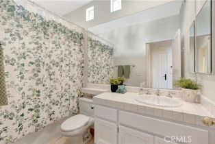 Condominium, 2528 Aquasanta, Tustin, CA 92782 - 34