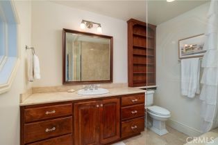 Single Family Residence, 2400 Holly ln, Newport Beach, CA 92663 - 20