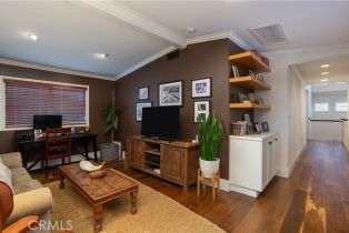 Single Family Residence, 2400 Holly ln, Newport Beach, CA 92663 - 29