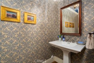 Single Family Residence, 2400 Holly ln, Newport Beach, CA 92663 - 8