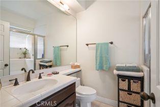 Condominium, 35 Northampton ct, Newport Beach, CA 92660 - 25