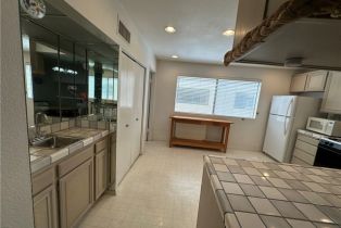 Condominium, 18405 Collins st, Tarzana, CA 91356 - 9