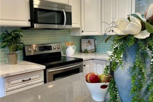 Condominium, 13561 Medinac Lane M5 70L, Seal Beach, CA 90740 - 13