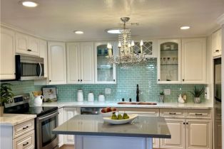 Condominium, 13561 Medinac Lane  M5  70L, Seal Beach, CA  Seal Beach, CA 90740