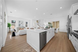 Condominium, 125 Sawbuck, Irvine, CA 92618 - 16