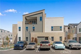Condominium, 125 Sawbuck, Irvine, CA 92618 - 3
