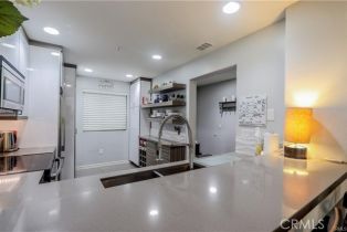 Condominium, 2243 Martin, Irvine, CA 92612 - 8