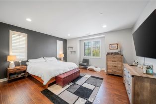 ,  , Irvine, CA 92618 - 11