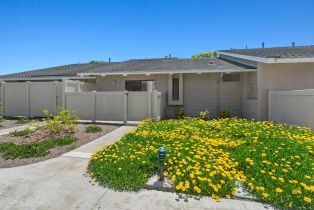 Condominium, 8566 Larkhall Cir cir, Huntington Beach, CA 92646 - 17