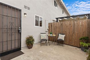 Condominium, 19750 Cambridge ln, Huntington Beach, CA 92646 - 19