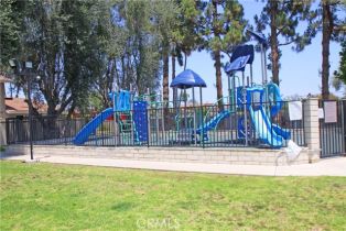 Condominium, 19750 Cambridge ln, Huntington Beach, CA 92646 - 25