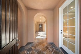 Single Family Residence, 19 Ivanhoe, Irvine, CA 92602 - 5