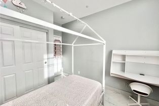 Townhouse, 29 Olivewood, Irvine, CA 92618 - 16