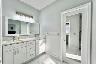 Townhouse, 29 Olivewood, Irvine, CA 92618 - 22