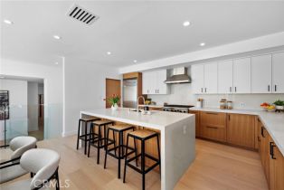 Condominium, 309 Carnation ave, Corona Del Mar, CA 92625 - 5