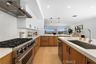 Condominium, 309 Carnation ave, Corona Del Mar, CA 92625 - 9