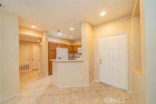 Condominium, 26396 Arboretum way, Murrieta, CA 92563 - 4