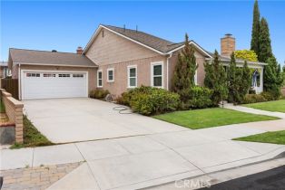 Single Family Residence, 945 10th street, Huntington Beach, CA 92648 - 5