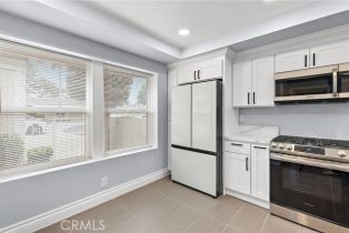 Condominium, 6 Lone Pne, Irvine, CA 92604 - 5