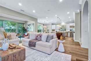 Single Family Residence, 135 Bridle Path, Irvine, CA 92602 - 13