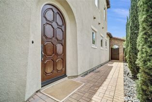 Single Family Residence, 135 Bridle Path, Irvine, CA 92602 - 3