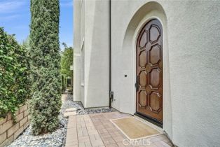 Single Family Residence, 135 Bridle Path, Irvine, CA 92602 - 4