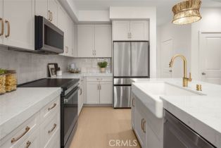 Condominium, 146 Balsawood, Tustin, CA 92780 - 2