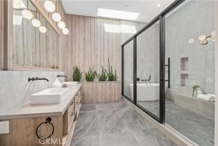 Single Family Residence, 215 Lincoln ave, Huntington Beach, CA 92648 - 23