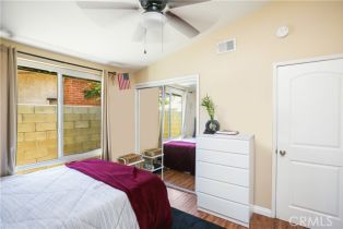 Single Family Residence, 1305 Beverly dr, Orange, CA 92868 - 13