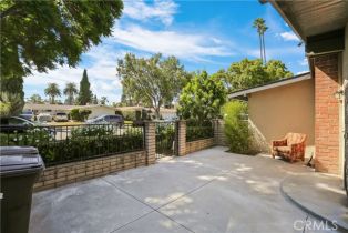 Single Family Residence, 1305 Beverly dr, Orange, CA 92868 - 2