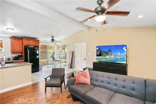 Single Family Residence, 1305 Beverly dr, Orange, CA 92868 - 29