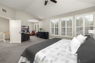Single Family Residence, 10 Spring, Irvine, CA 92620 - 26
