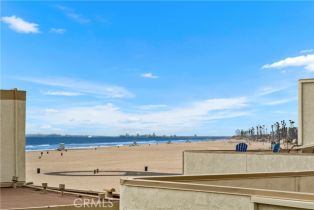 Condominium, 711 Pacific Coast, Huntington Beach, CA 92648 - 14
