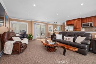 Condominium, 711 Pacific Coast, Huntington Beach, CA 92648 - 19