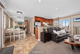 Condominium, 711 Pacific Coast, Huntington Beach, CA 92648 - 3