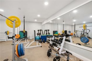 Condominium, 711 Pacific Coast, Huntington Beach, CA 92648 - 32