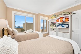 Condominium, 711 Pacific Coast, Huntington Beach, CA 92648 - 8