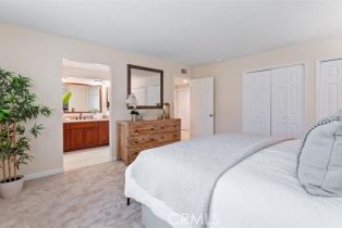 Single Family Residence, 16001 Ballantine ln, Huntington Beach, CA 92647 - 30