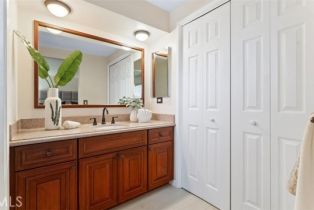 Single Family Residence, 16001 Ballantine ln, Huntington Beach, CA 92647 - 33