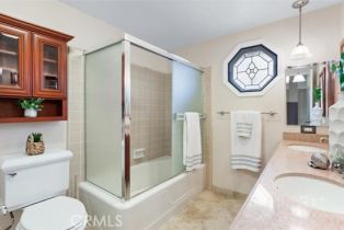 Single Family Residence, 16001 Ballantine ln, Huntington Beach, CA 92647 - 38