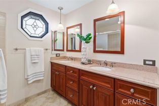 Single Family Residence, 16001 Ballantine ln, Huntington Beach, CA 92647 - 40