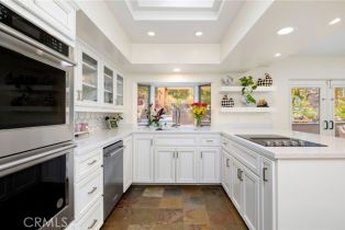 Single Family Residence, 9885 Deerhaven dr, North Tustin, CA 92705 - 10