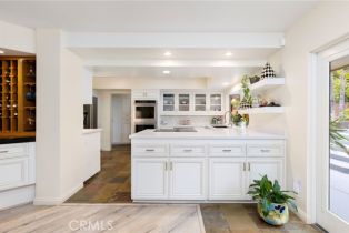 Single Family Residence, 9885 Deerhaven dr, North Tustin, CA 92705 - 9