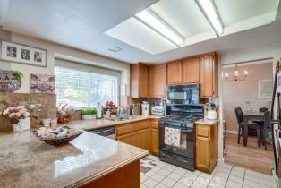 Single Family Residence, 1032 Smoketree dr, Corona, CA 92882 - 9