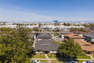 Residential Income, 7601 Amazon DR, Huntington Beach, CA  Huntington Beach, CA 92647