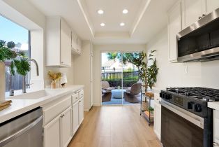 Single Family Residence, 2720 Walnut ave, Orange, CA 92867 - 7