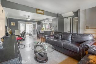 Condominium, 17274 NISSON rd, Tustin, CA 92780 - 3