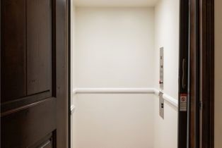 Single Family Residence, 302 3rd st, Huntington Beach, CA 92648 - 11