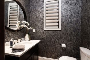 Single Family Residence, 302 3rd st, Huntington Beach, CA 92648 - 13