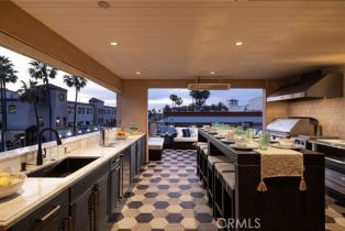 Single Family Residence, 302 3rd st, Huntington Beach, CA 92648 - 38